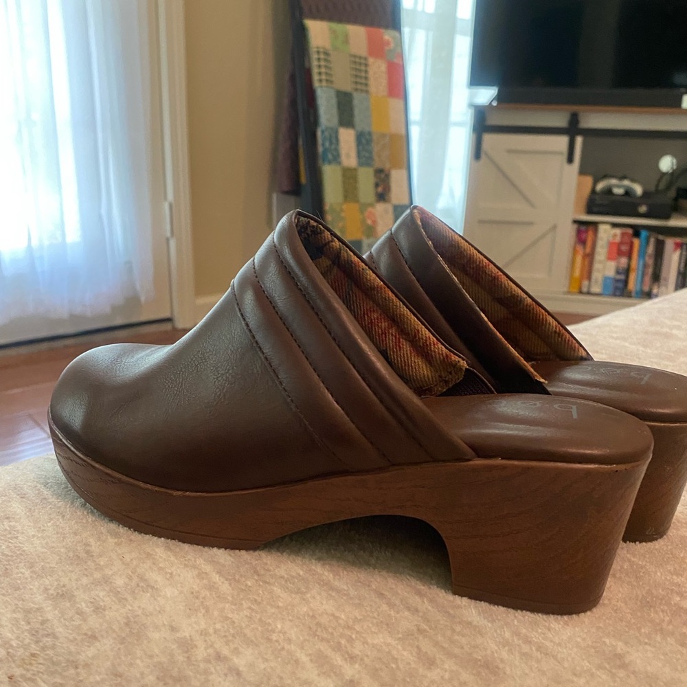 Brown Leather Clogs